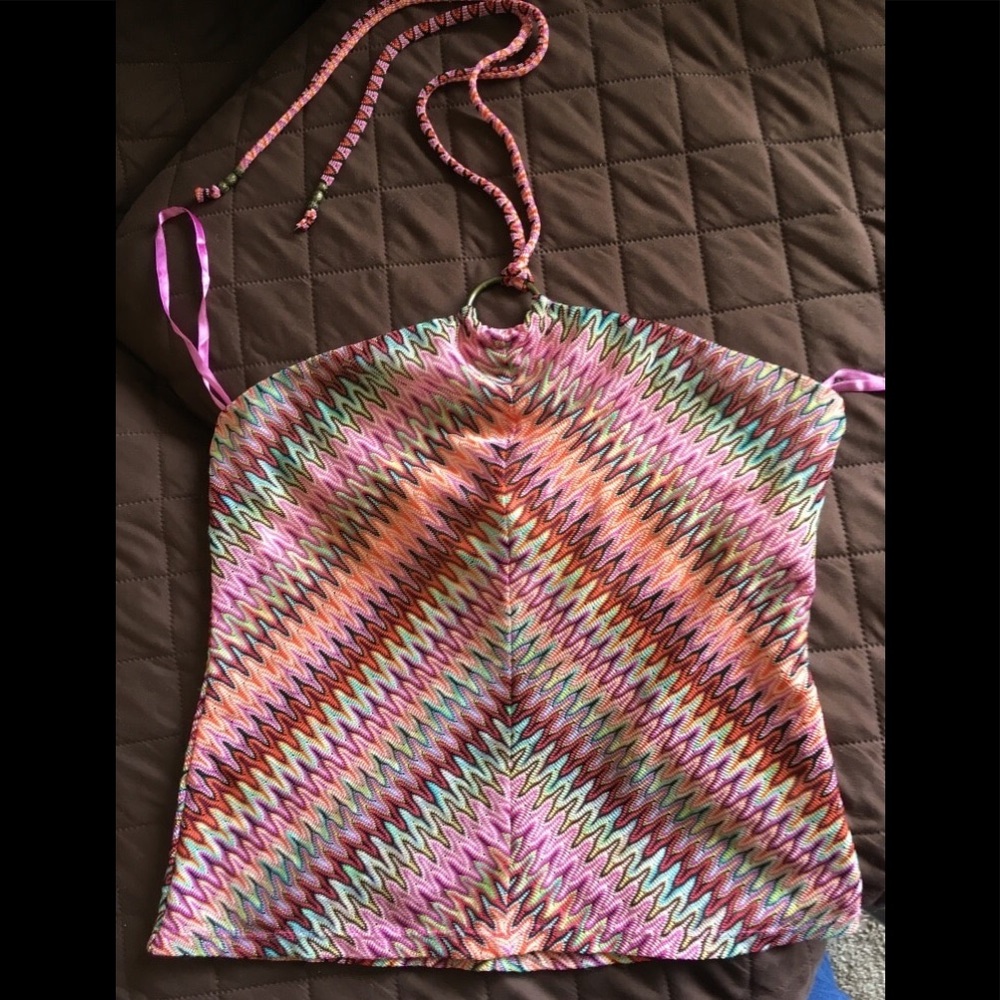 Woman’s crop top
